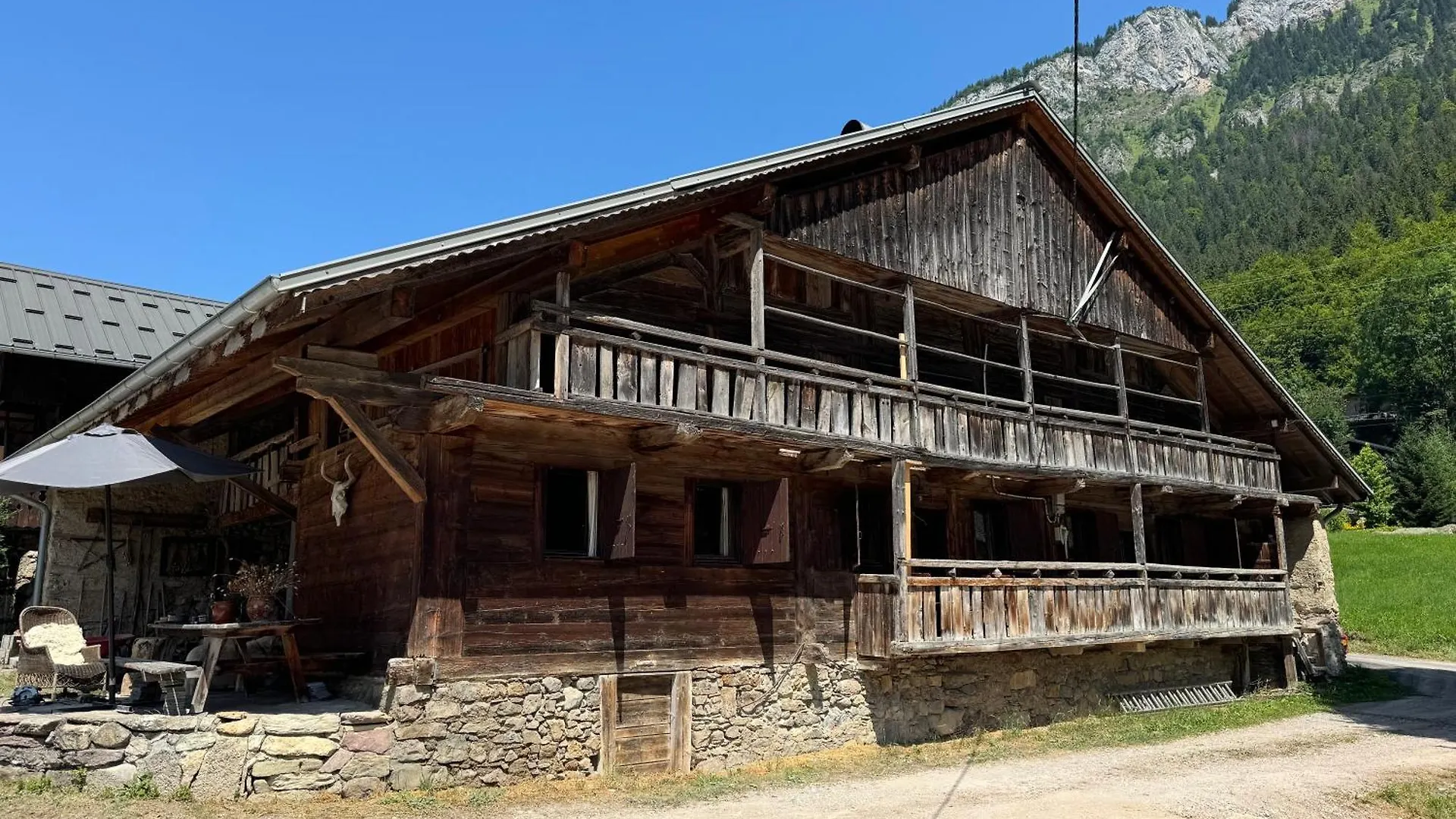 Warm And Stylish Boutique Lodge L'Etoile De Savoie Abondance France